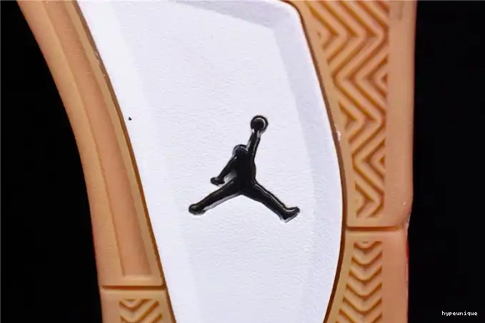 HYPE 4 Singles Air Jordan Day AV3914-600 0510